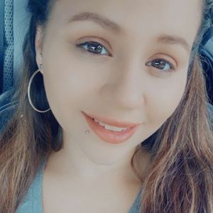 Meet your Posher, Iolanda